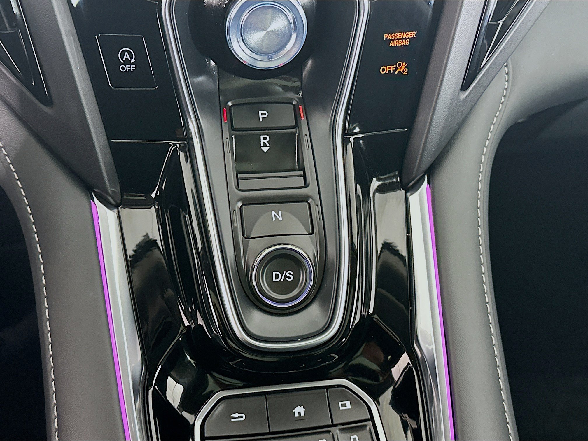 Used 2022 Acura RDX w/ Technology Package FWD image 24