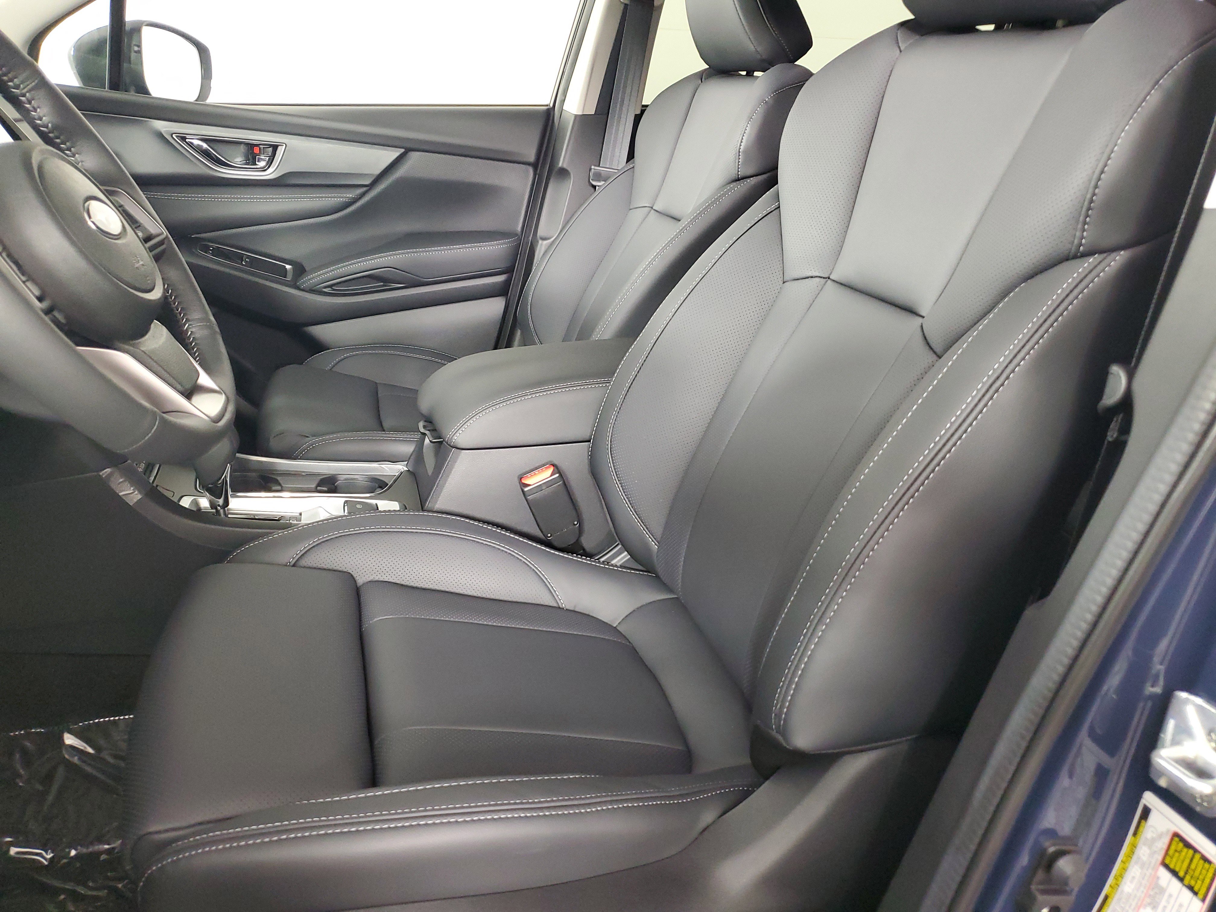New 2025 Subaru Ascent Limited image 12