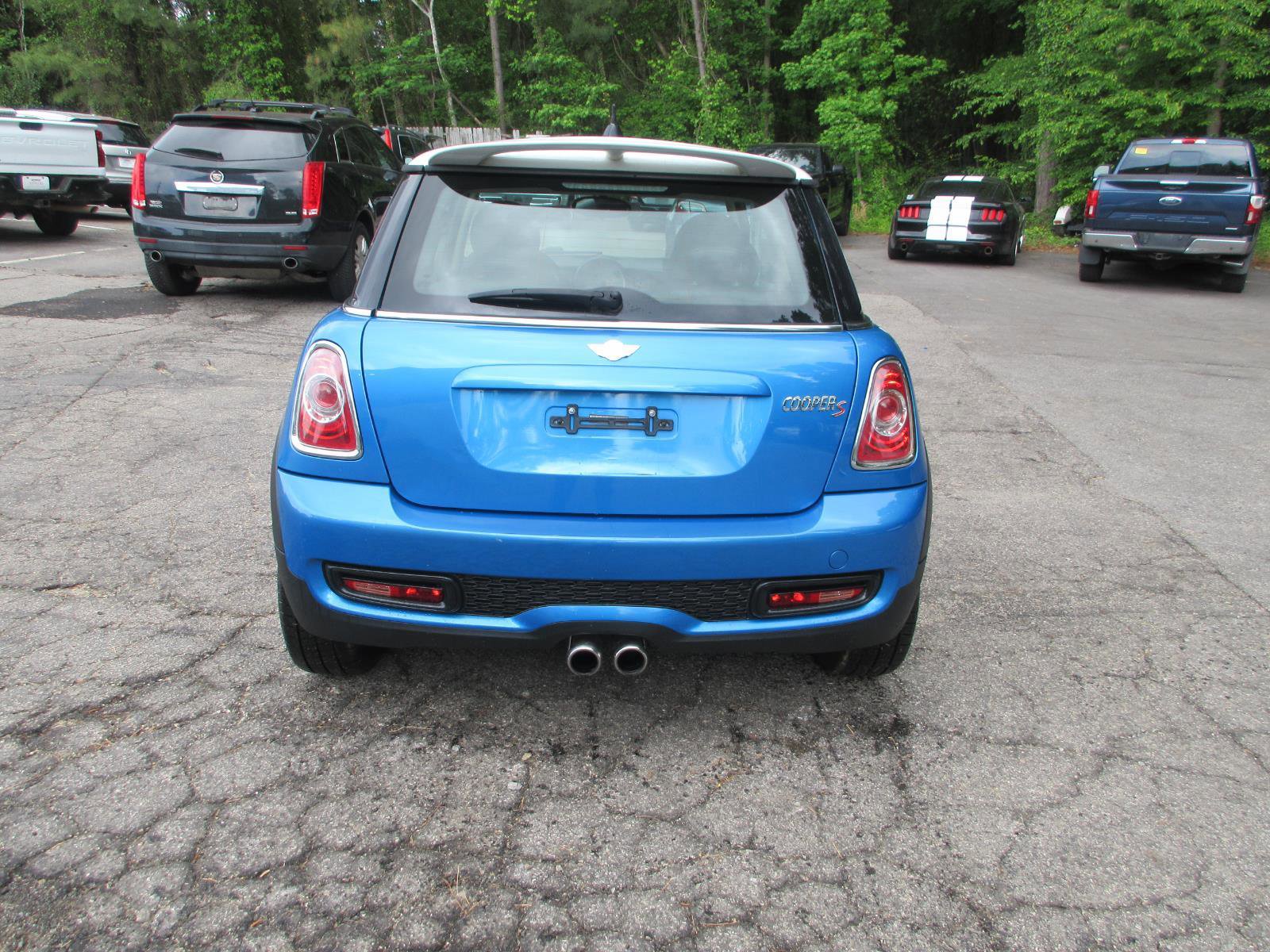 Used 2011 MINI Cooper S FWD image 4