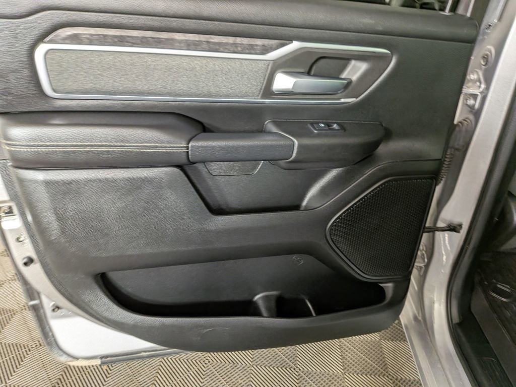 Used 2019 RAM 1500 Big Horn AWD/4WD image 28