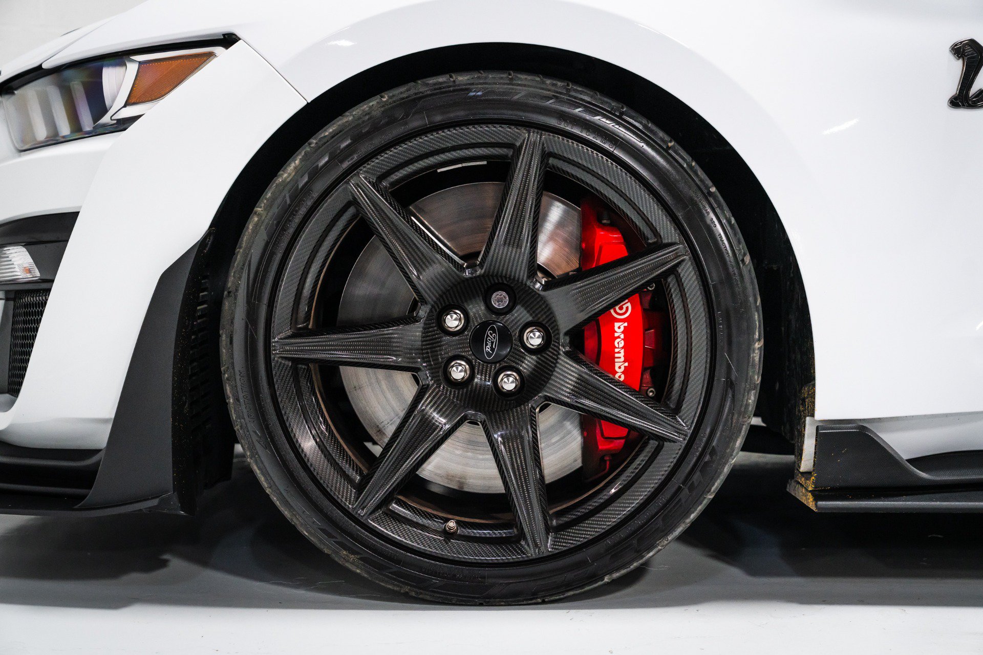 Used 2022 Ford Mustang Shelby GT500 w/ Carbon Fiber Track Pack RWD image 9
