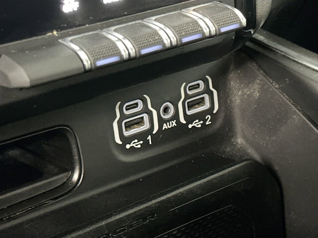 Used 2021 RAM 1500 Laramie image 31