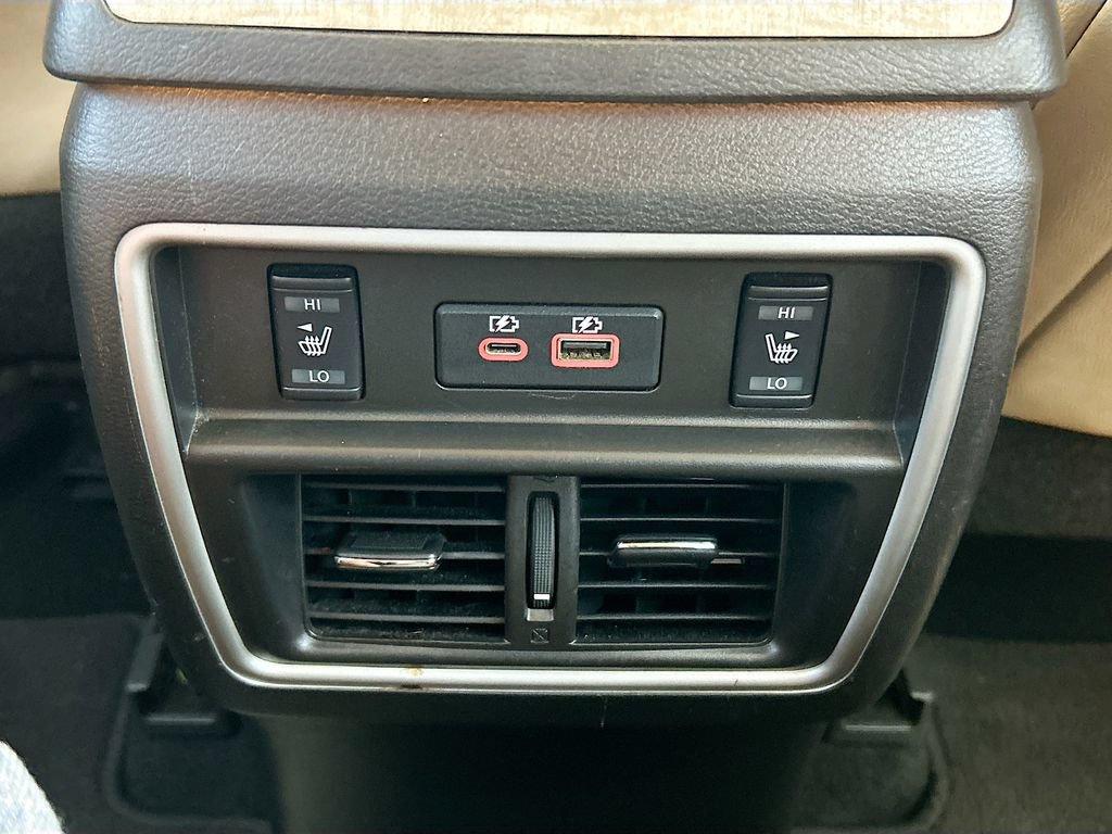 Used 2020 Nissan Murano SL w/ Moonroof Package FWD image 21