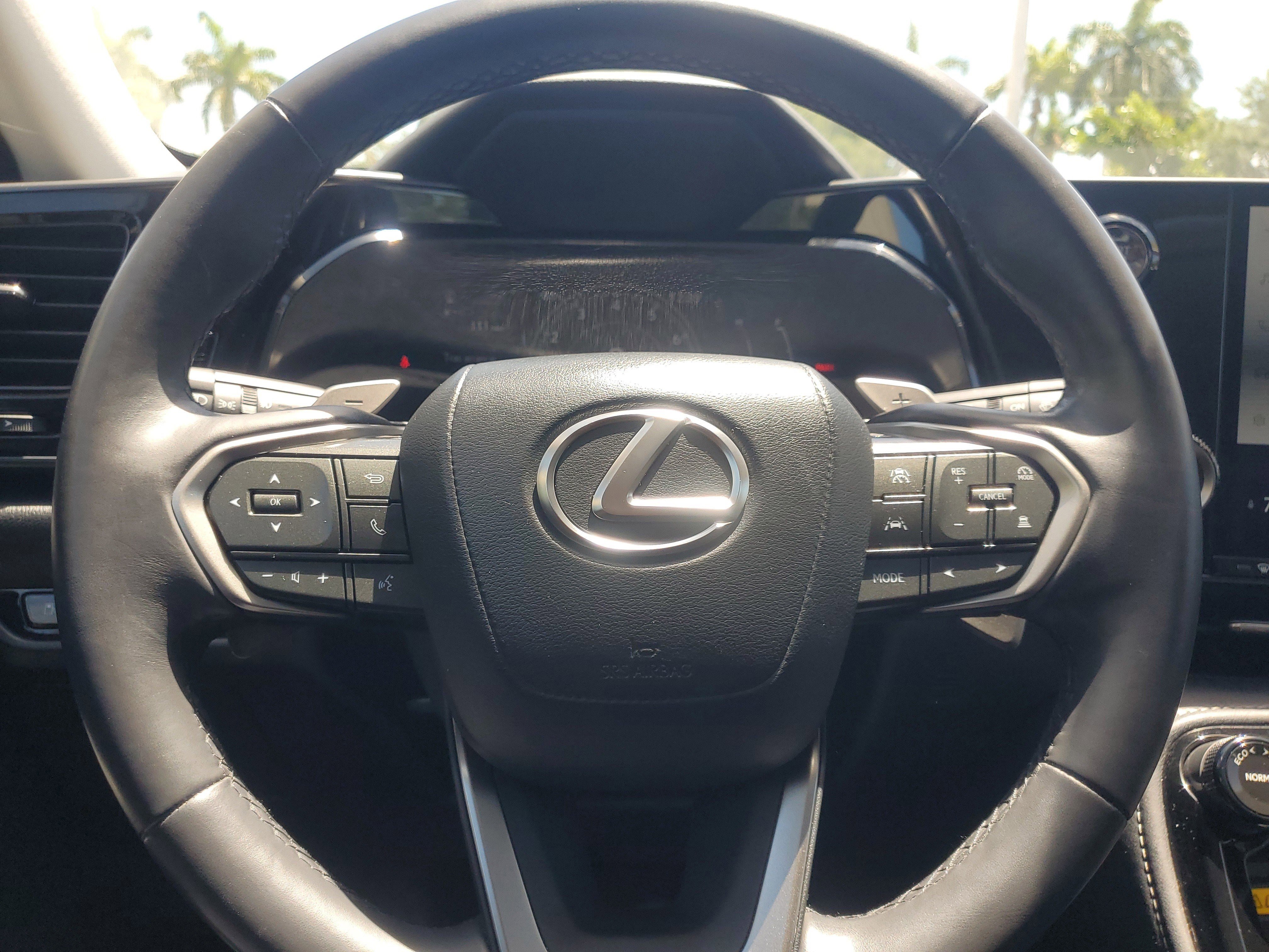 Used 2025 Lexus NX 250 FWD w/ Cold Area Package image 22