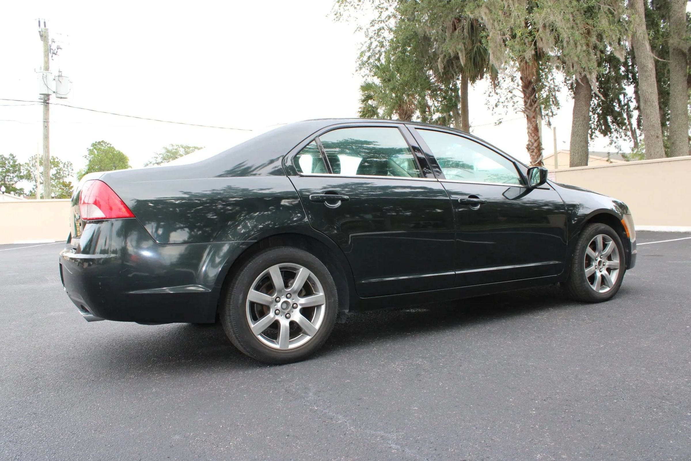 Used 2010 Mercury Milan Premier FWD image 14