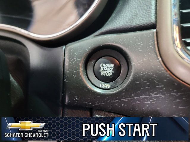 Used 2017 Jeep Grand Cherokee Laredo w/ Trailer Tow Group IV image 32