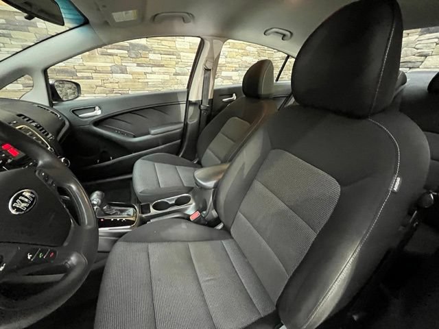 Used 2017 Kia Forte LX FWD image 14