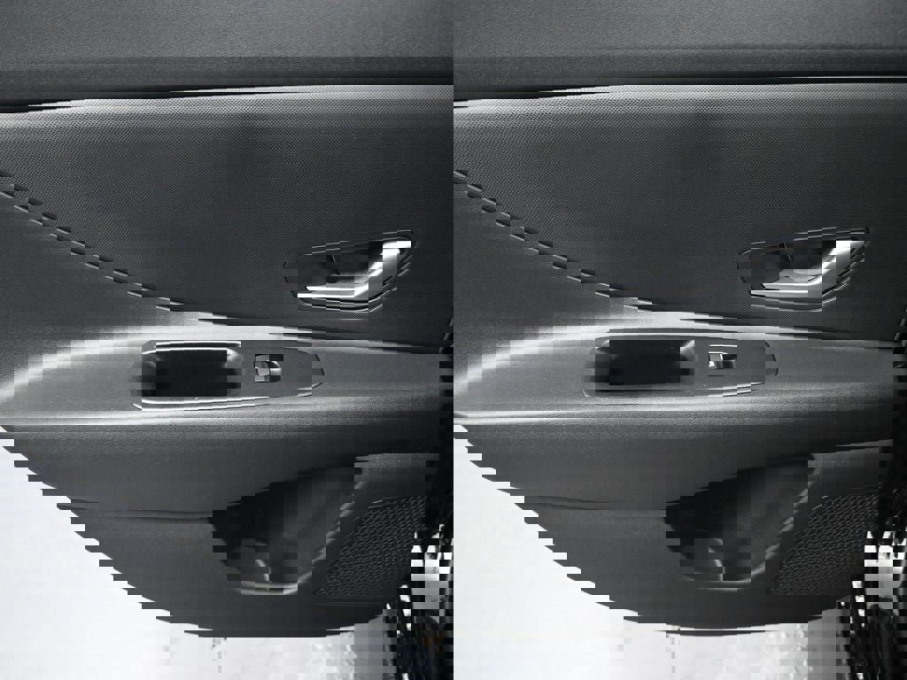 New 2026 Hyundai Elantra SE image 23