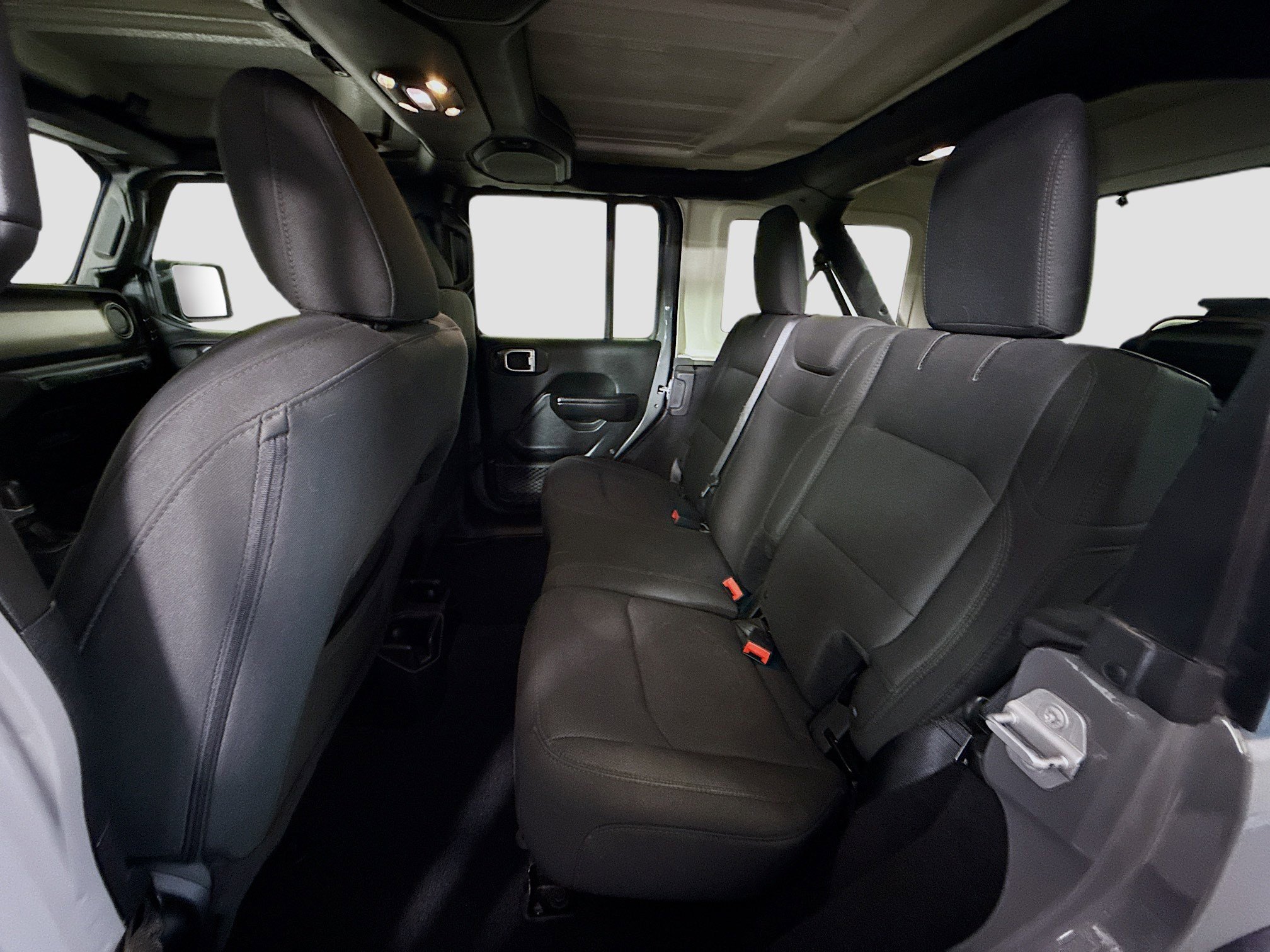 Used 2019 Jeep Wrangler Unlimited Sport S image 25