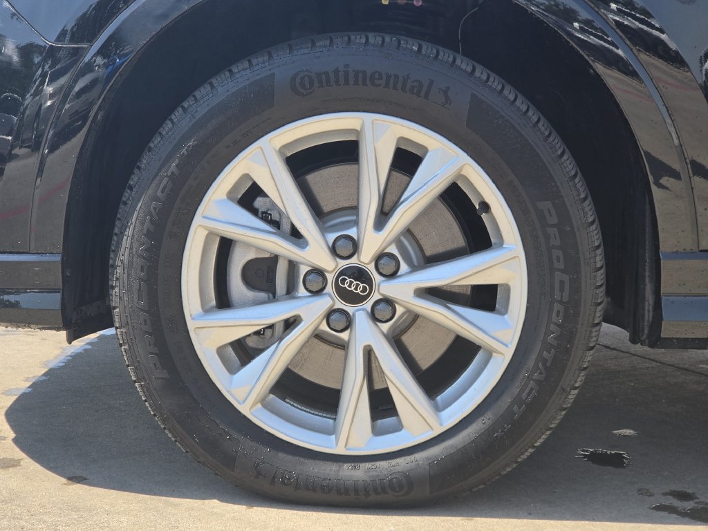 Used 2024 Audi Q3 2.0T Premium AWD/4WD image 8