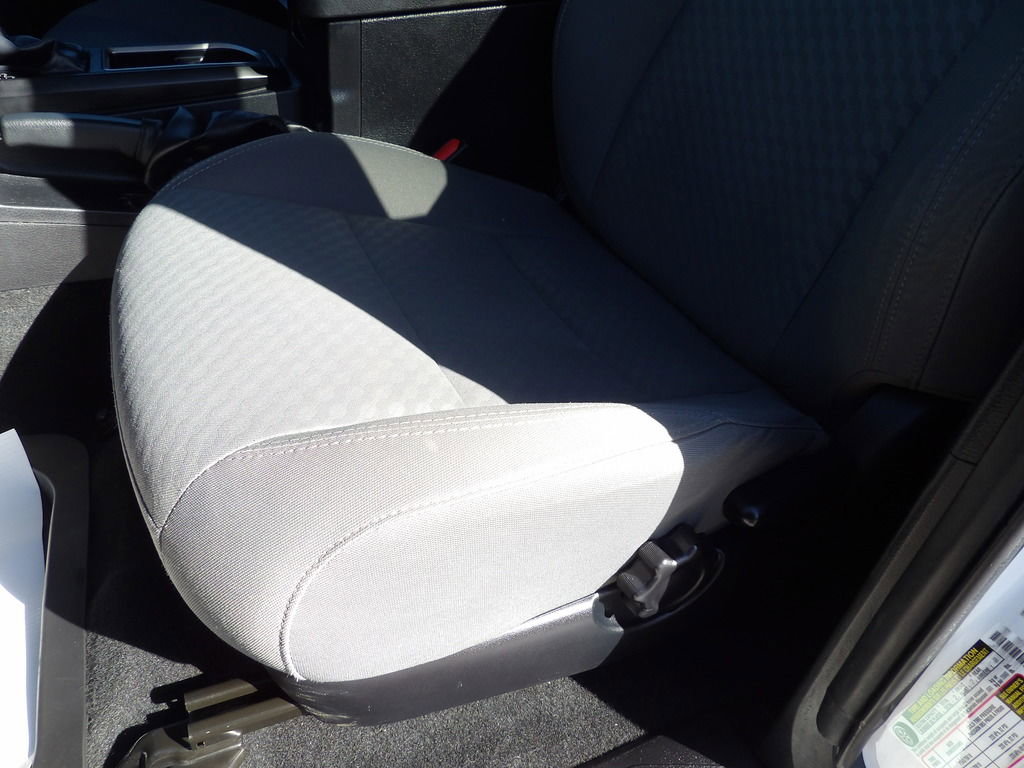 Used 2022 Toyota Tacoma SR image 26