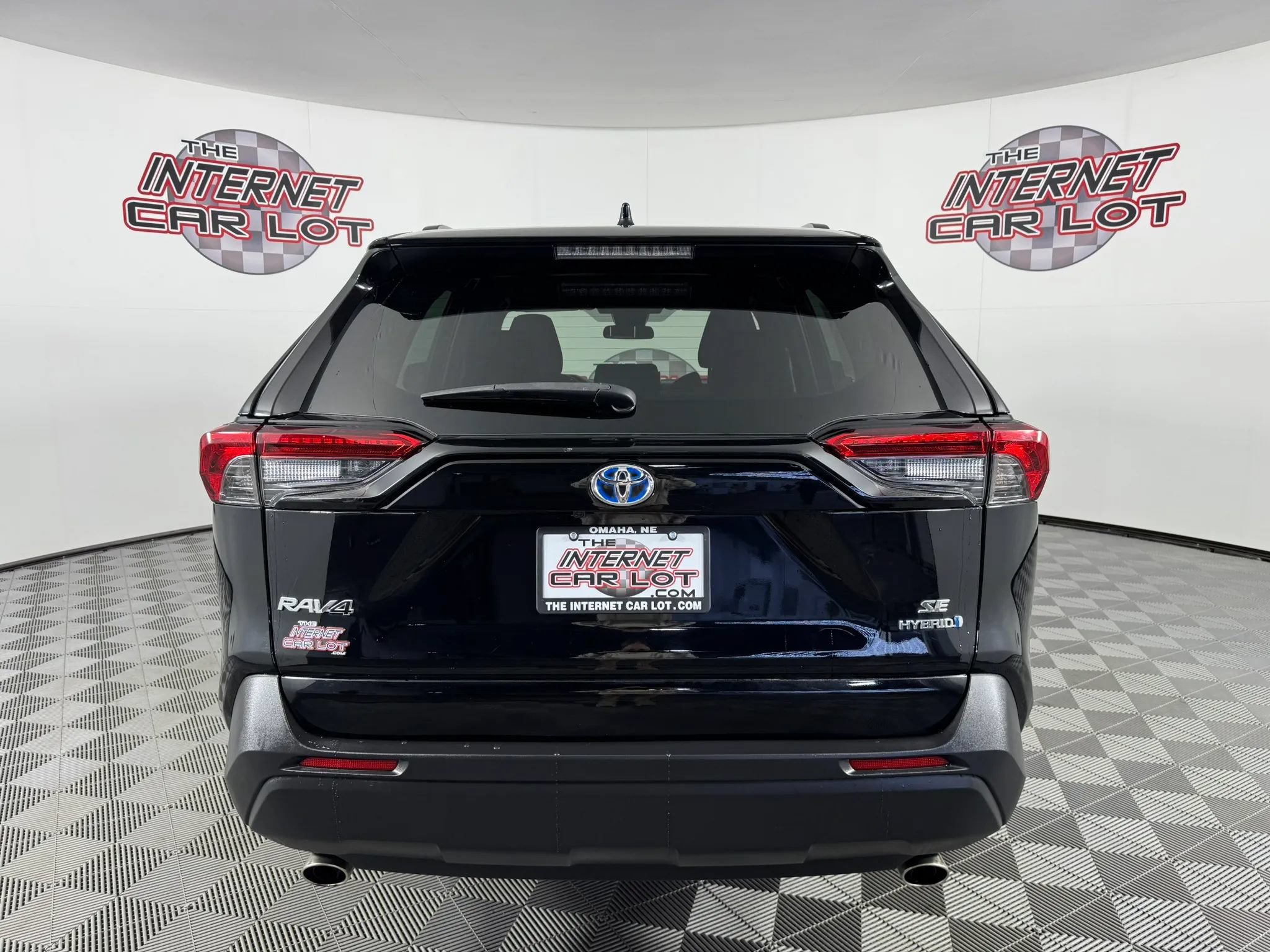 Used 2022 Toyota RAV4 SE AWD/4WD image 6