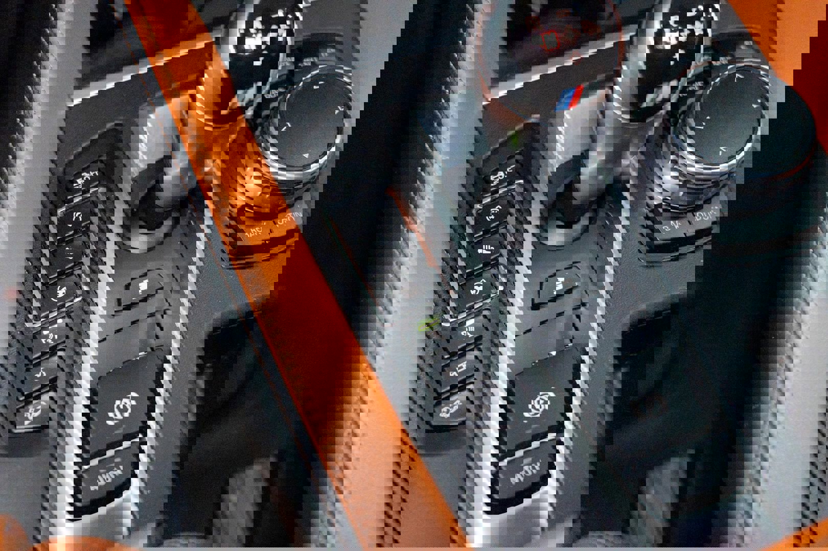 Used 2016 BMW X5 M image 54