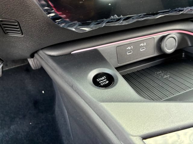 New 2026 Nissan Sentra SR w/ SR Premium Package FWD image 25