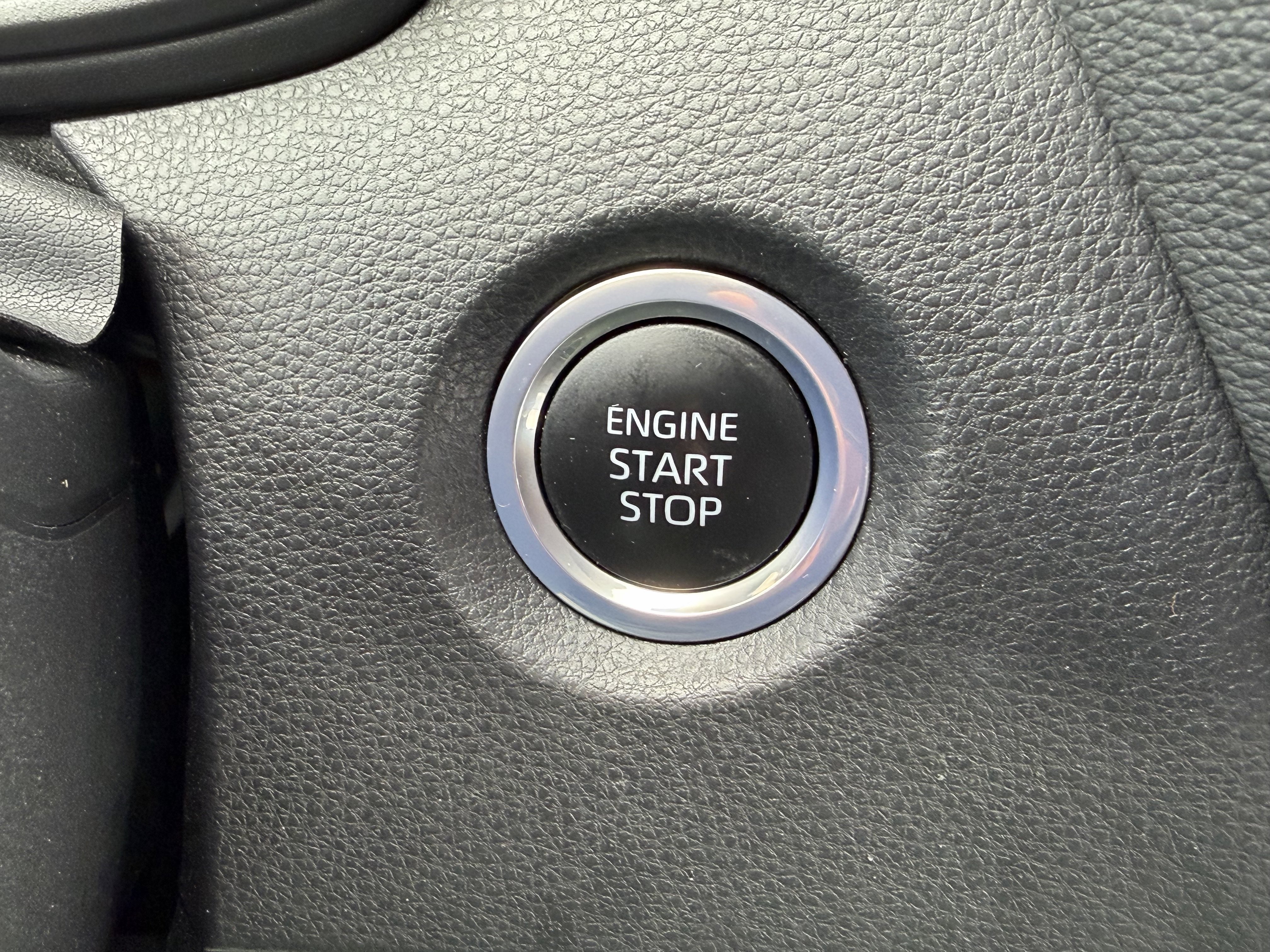 Certified 2024 Toyota Corolla SE FWD image 29