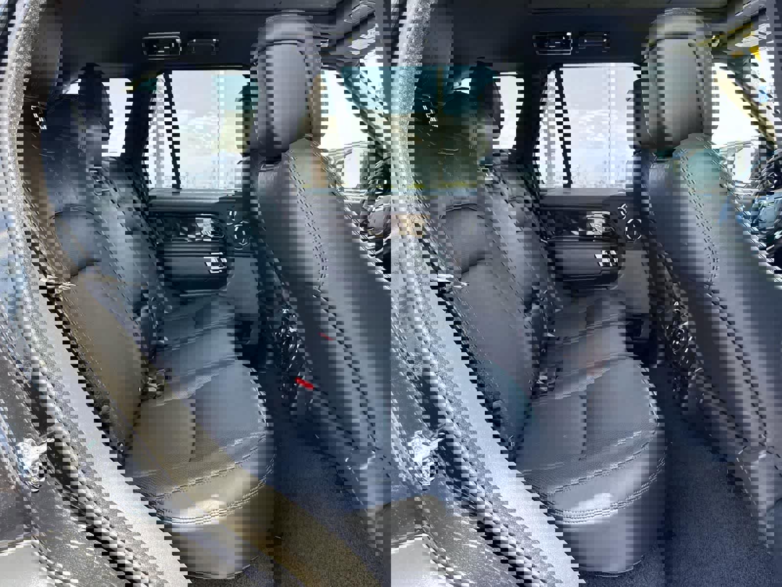 Used 2022 Land Rover Range Rover Westminster Edition image 37