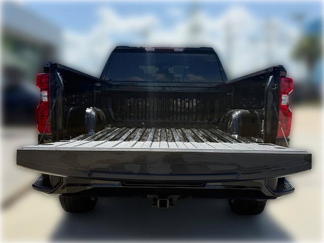 Used 2024 Chevrolet Silverado 1500 Custom w/ LPO, Dark Essentials Package RWD image 8