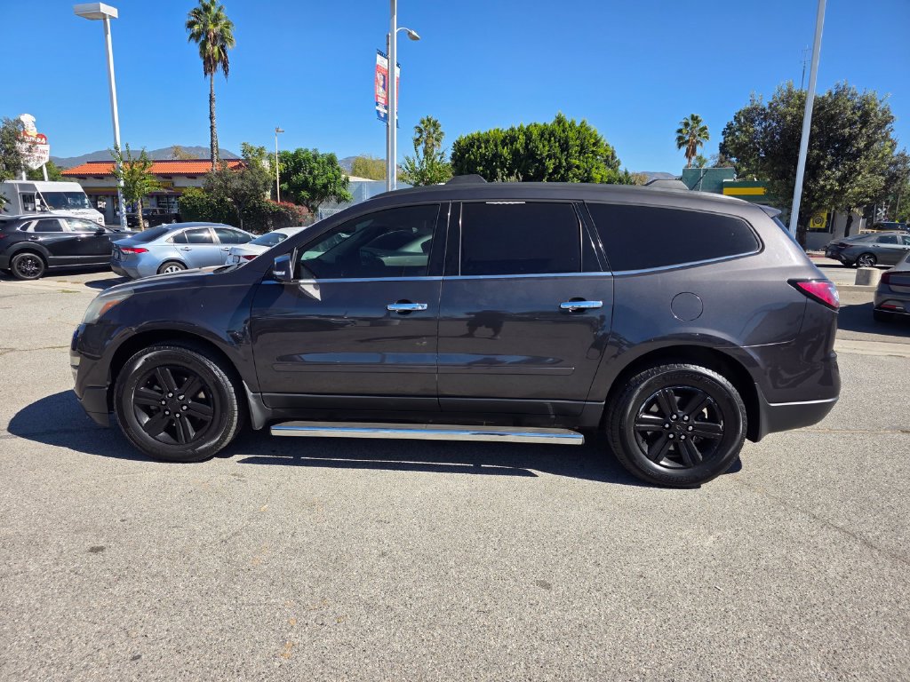 Used 2014 Chevrolet Traverse LT w/ LPO, 'HIT The Road' Package AWD/4WD image 9