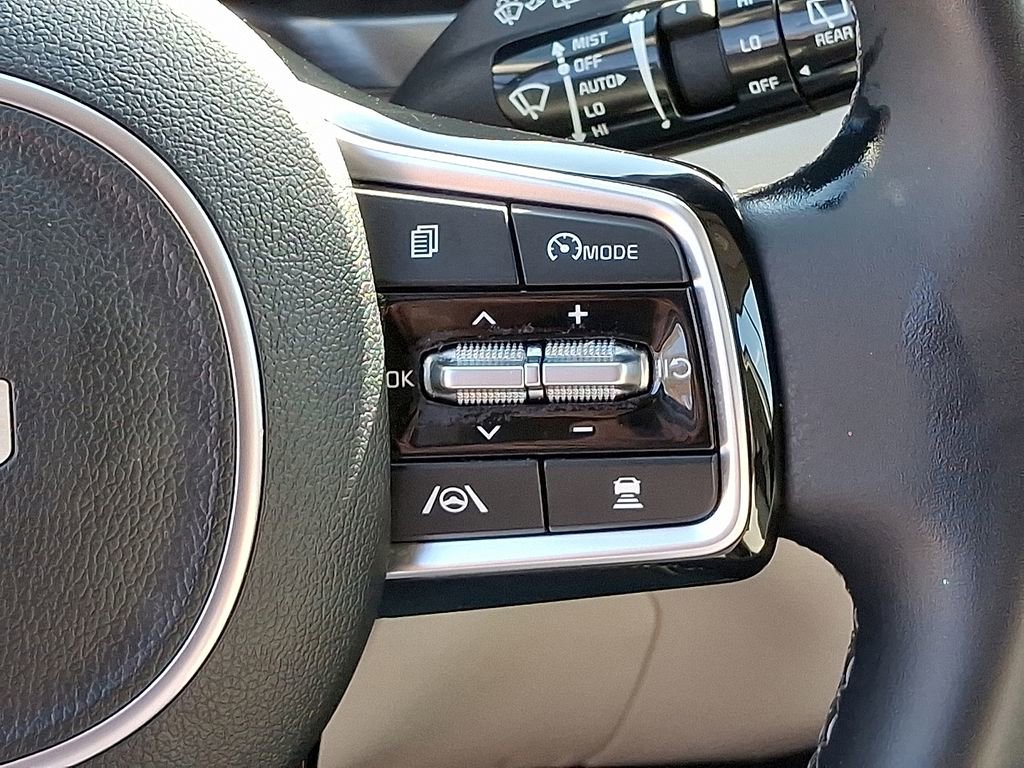 Used 2023 Kia Sorento SX image 25