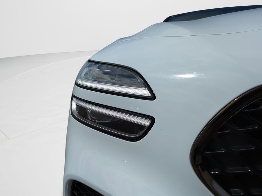 Used 2023 Genesis G70 2.0T w/ Sport Prestige Package image 29