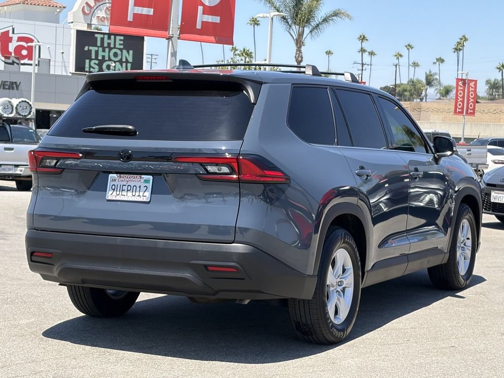 Certified 2025 Toyota Grand Highlander FWD image 46