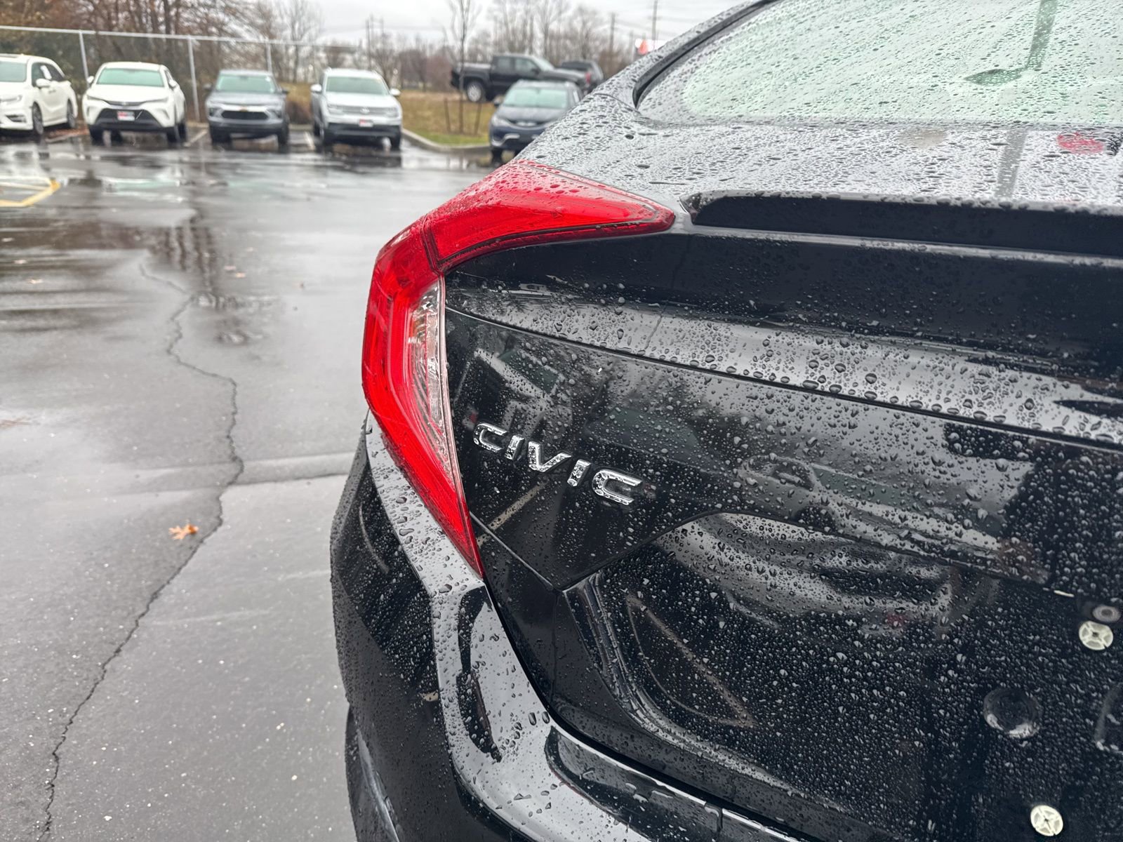 Used 2018 Honda Civic EX-T image 8