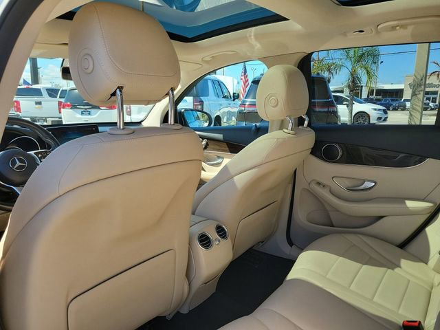 Used 2020 Mercedes-Benz GLC 300 image 14