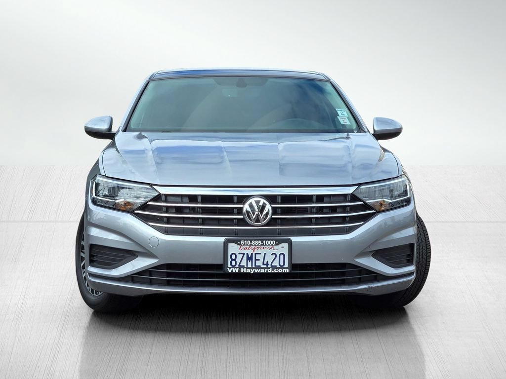 Used 2021 Volkswagen Jetta SE FWD image 3