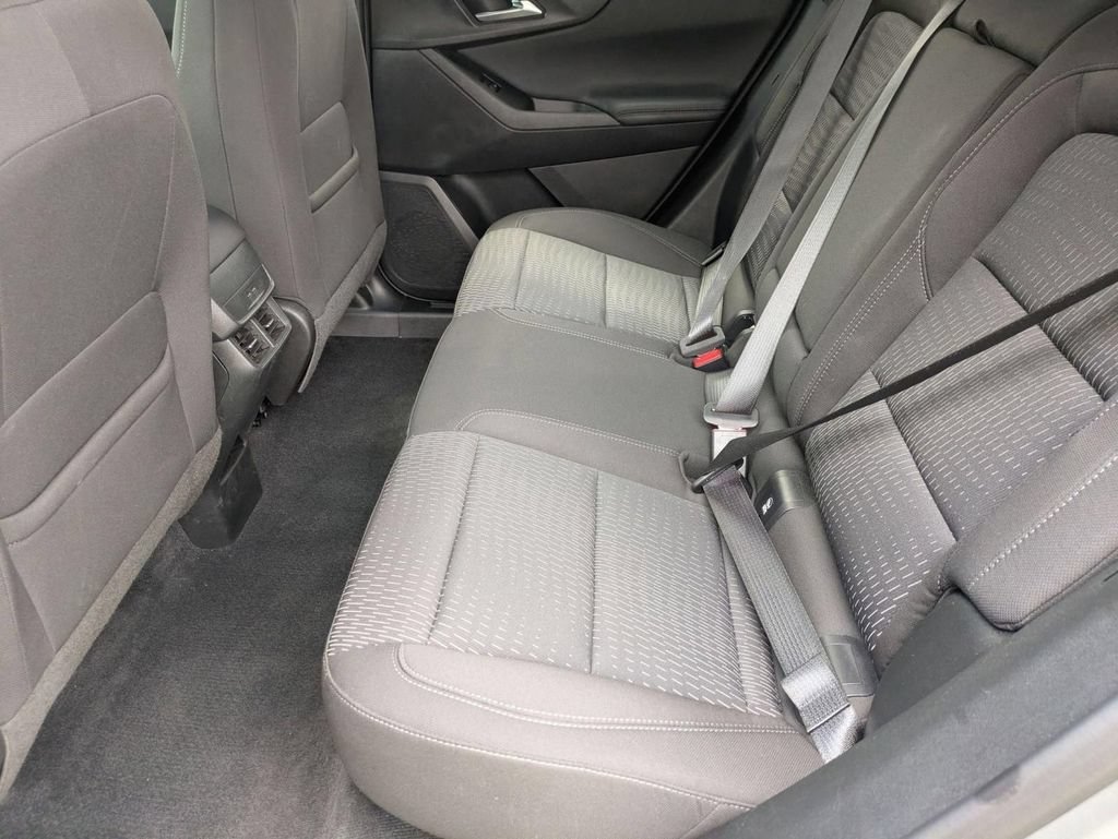 Used 2025 Chevrolet Equinox LT FWD image 26