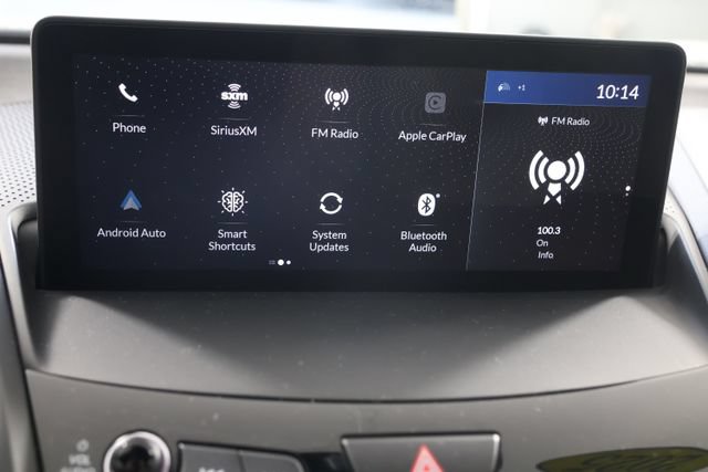 Used 2025 Acura RDX SH-AWD image 14