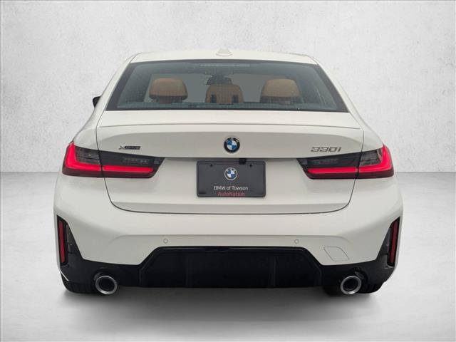 Used 2026 BMW 330i xDrive Sedan w/ M Sport Package AWD/4WD image 8