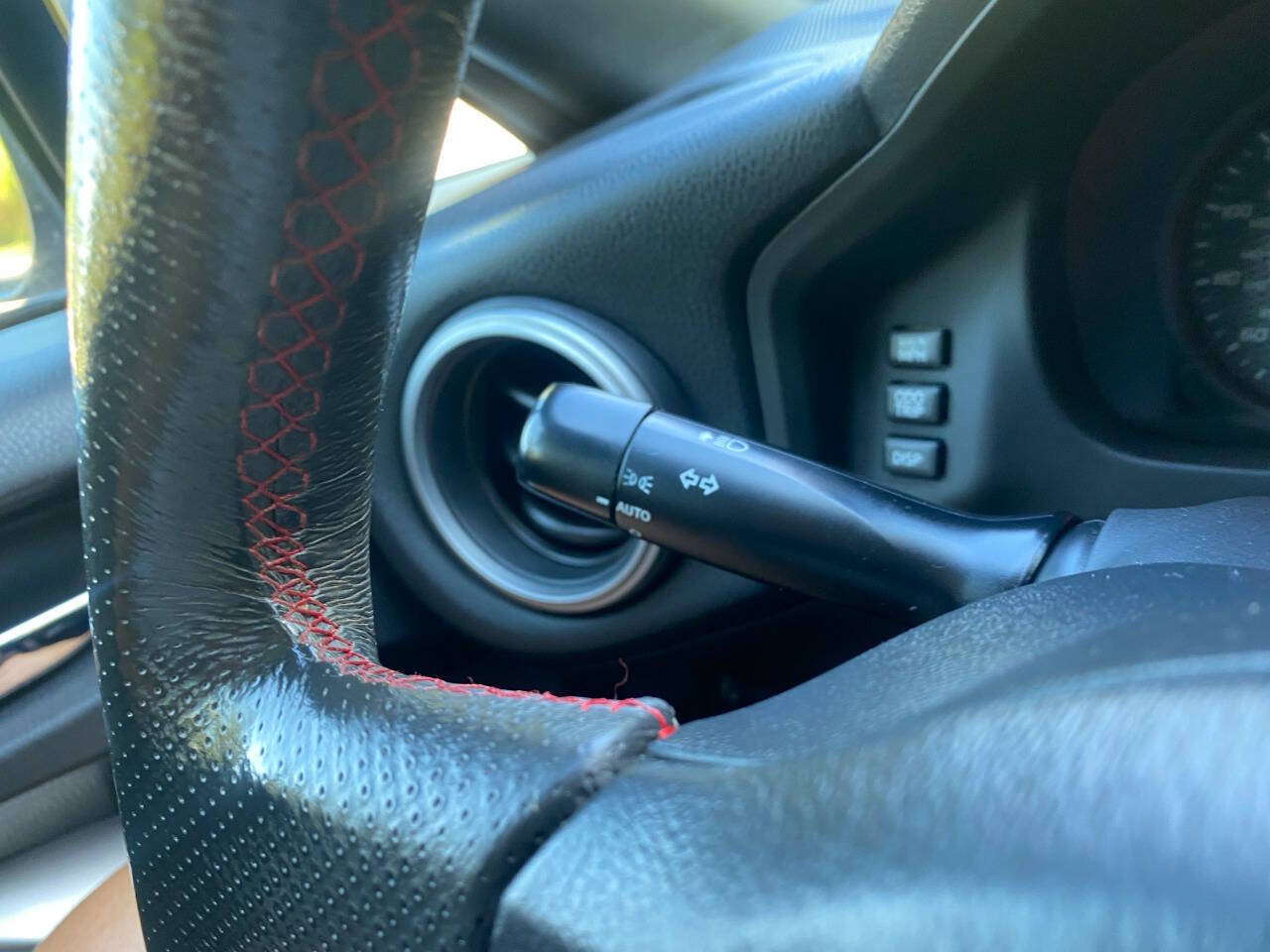 Used 2015 Scion FR-S RWD image 23