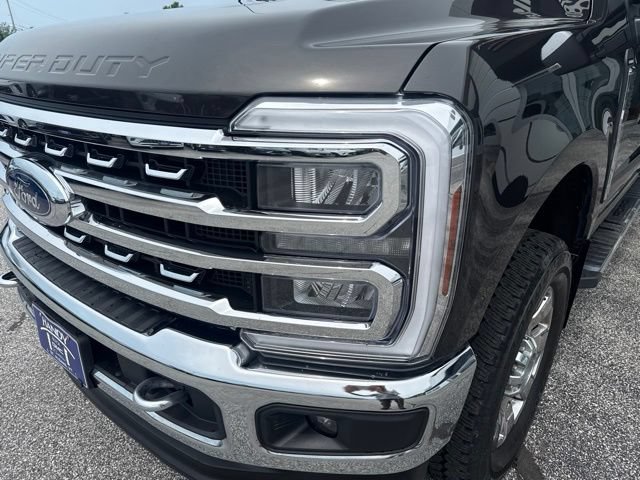 Used 2024 Ford F250 Lariat w/ Chrome Package AWD/4WD image 13