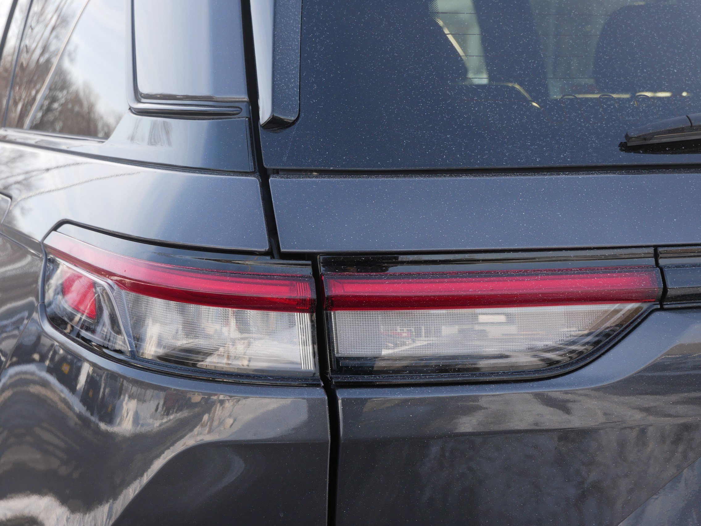 Used 2023 Jeep Grand Cherokee Altitude image 17