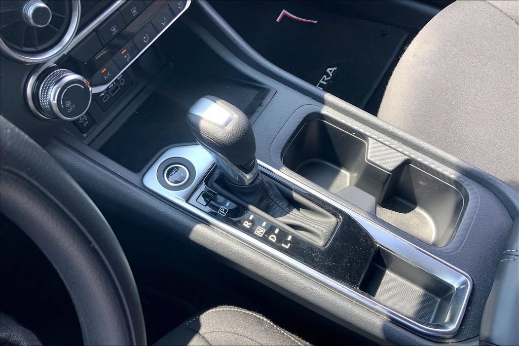 Used 2025 Nissan Sentra SV FWD image 13