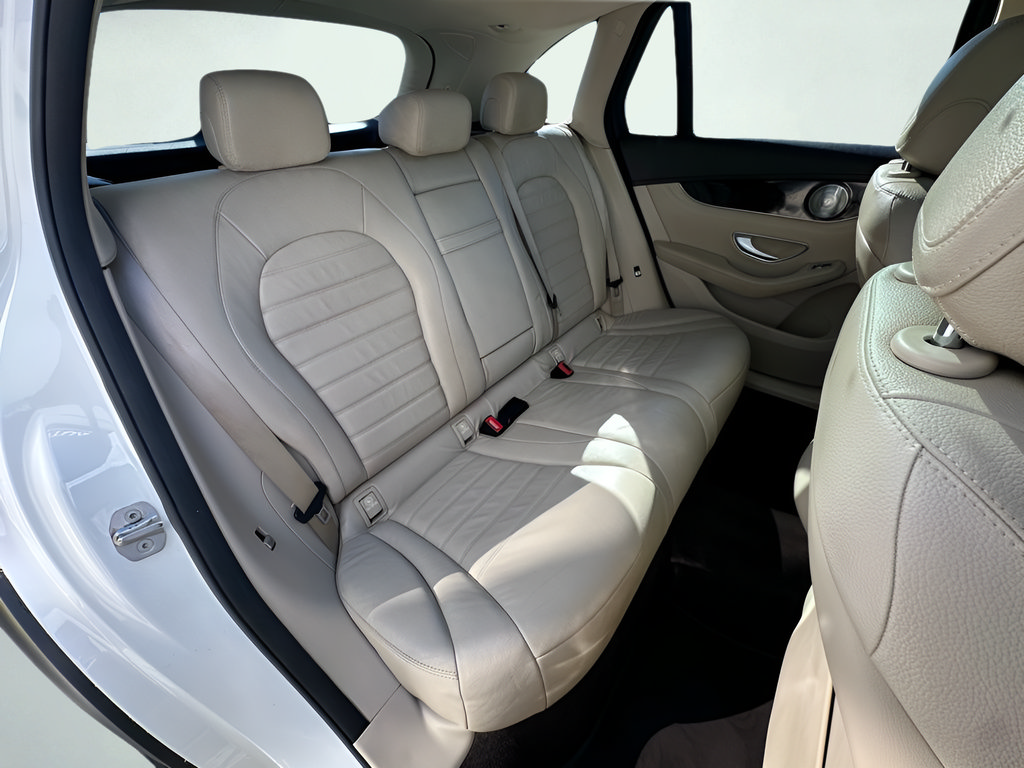 Used 2017 Mercedes-Benz GLC 43 AMG 4MATIC image 27