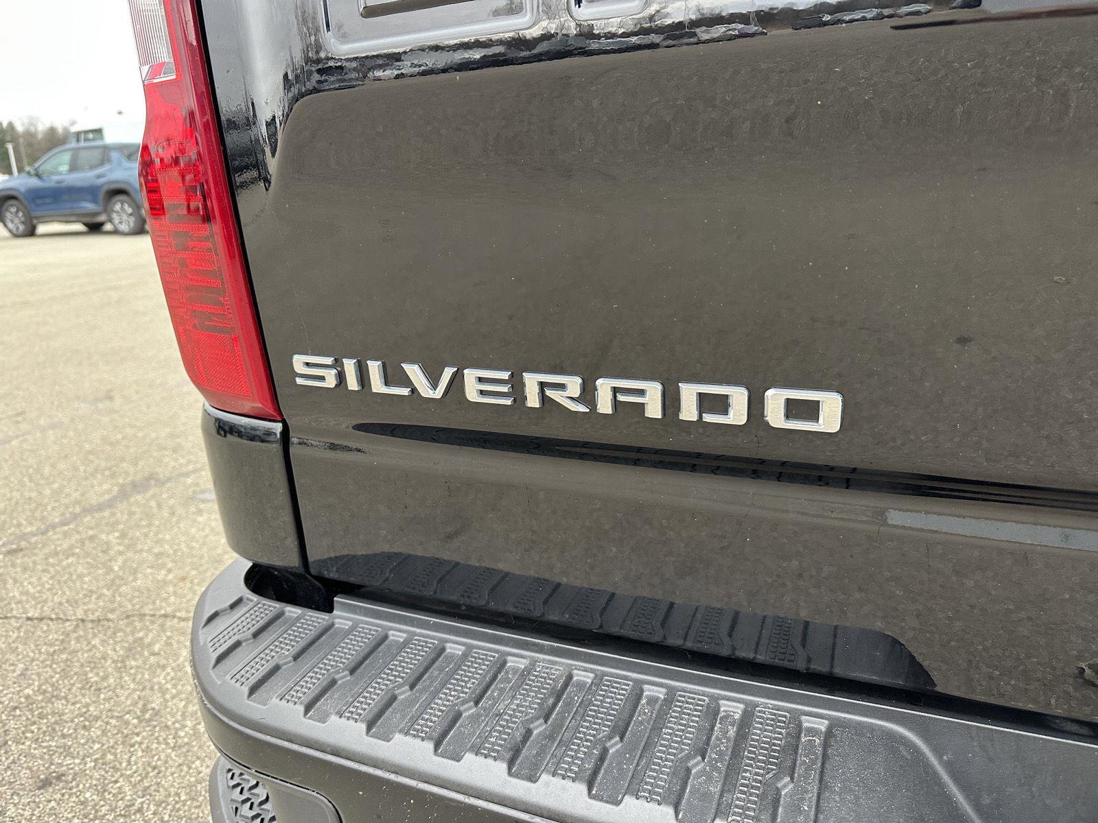 Used 2024 Chevrolet Silverado 1500 W/T w/ WT Fleet Convenience Package image 5