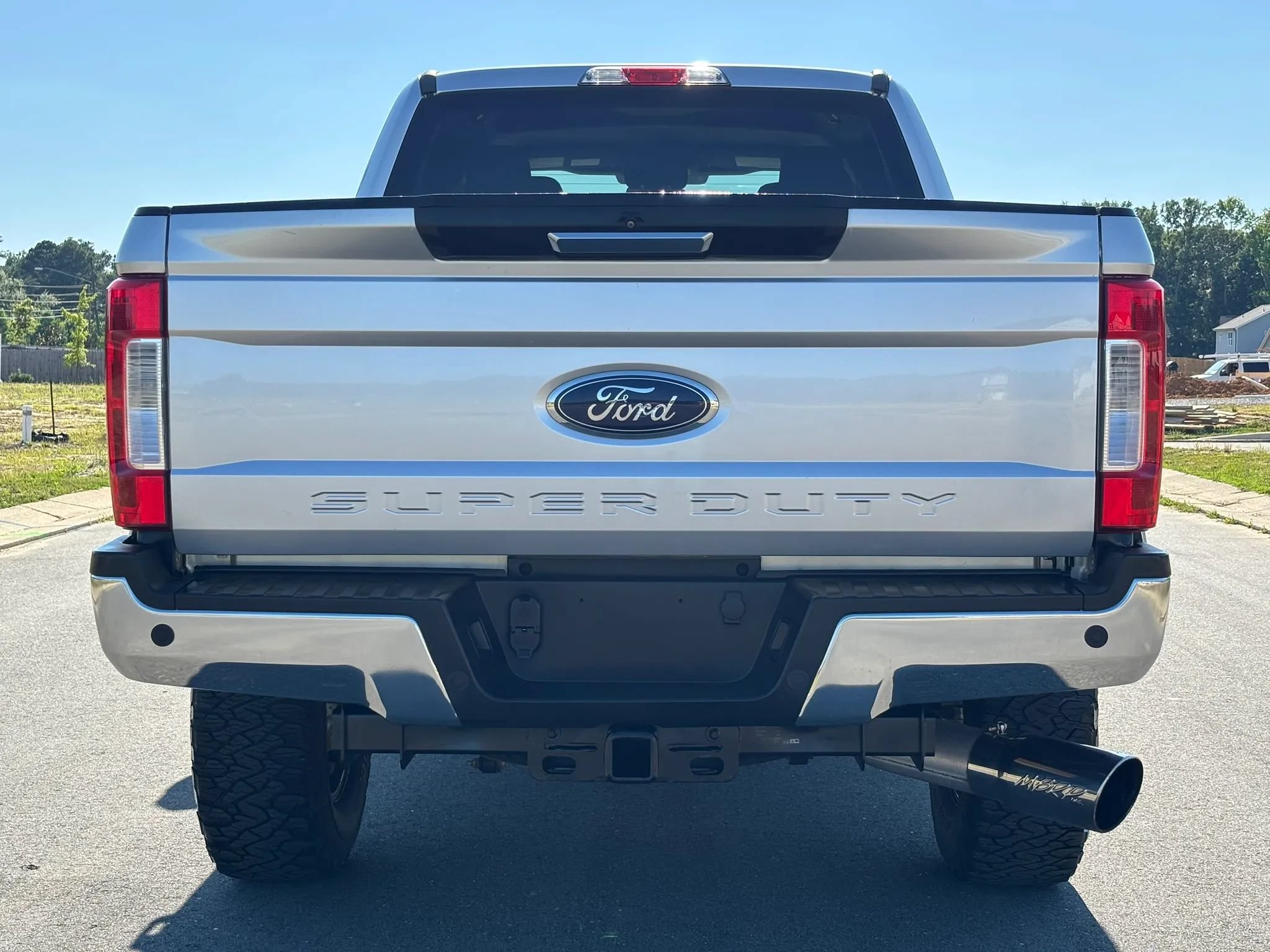 Used 2018 Ford F250 XLT w/ XLT Premium Package AWD/4WD image 4