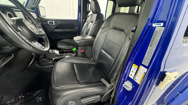 Used 2019 Jeep Wrangler Unlimited Sahara AWD/4WD image 10