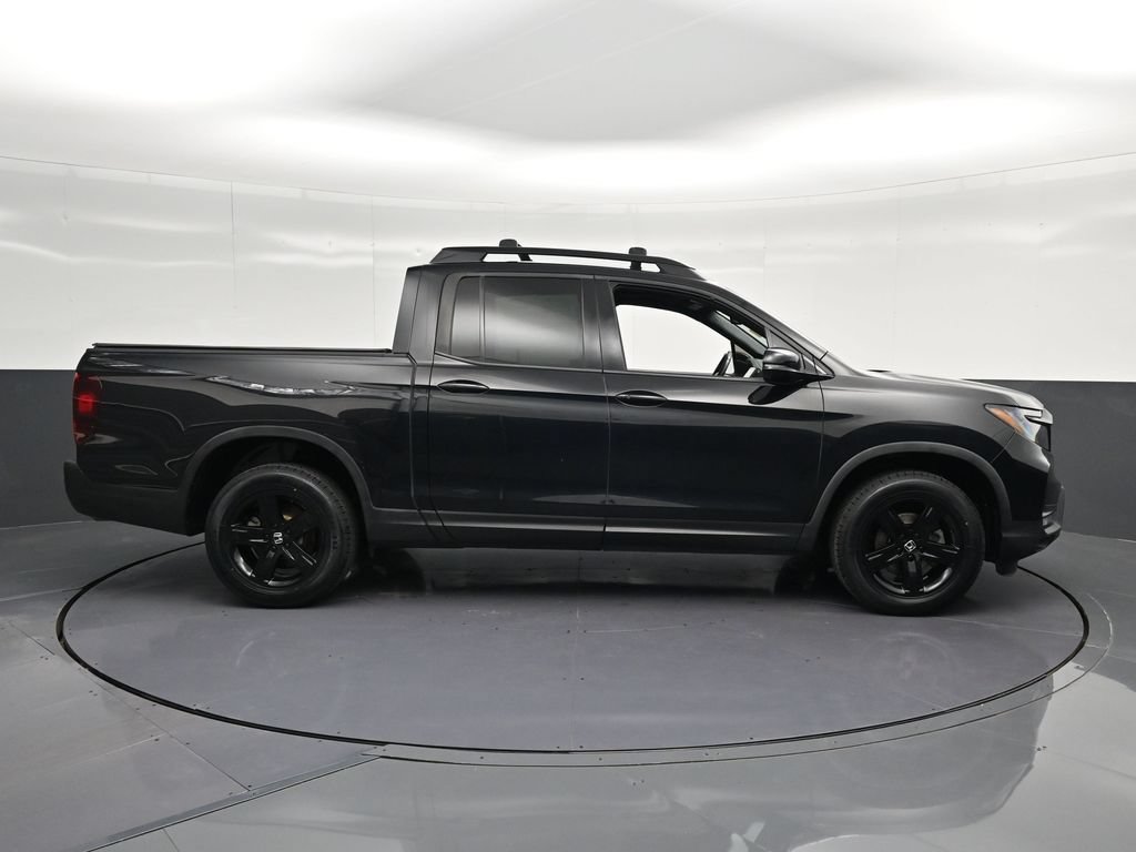 Used 2023 Honda Ridgeline Black Edition image 4