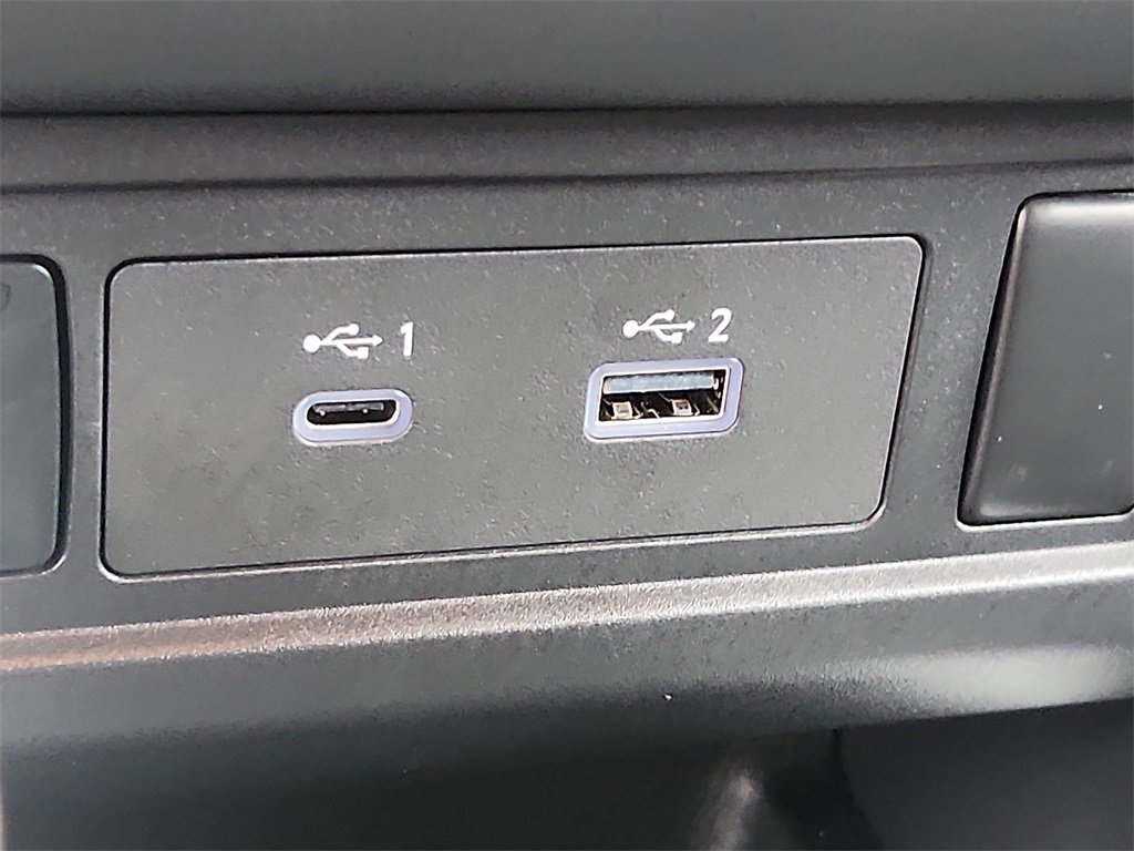 Certified 2024 Nissan Frontier SV image 23