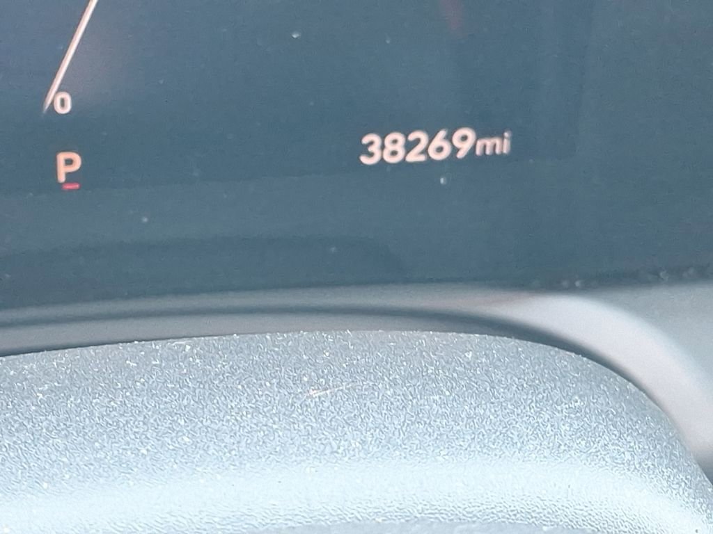 Certified 2024 Buick Encore GX Sport Touring w/ Comfort Package image 31