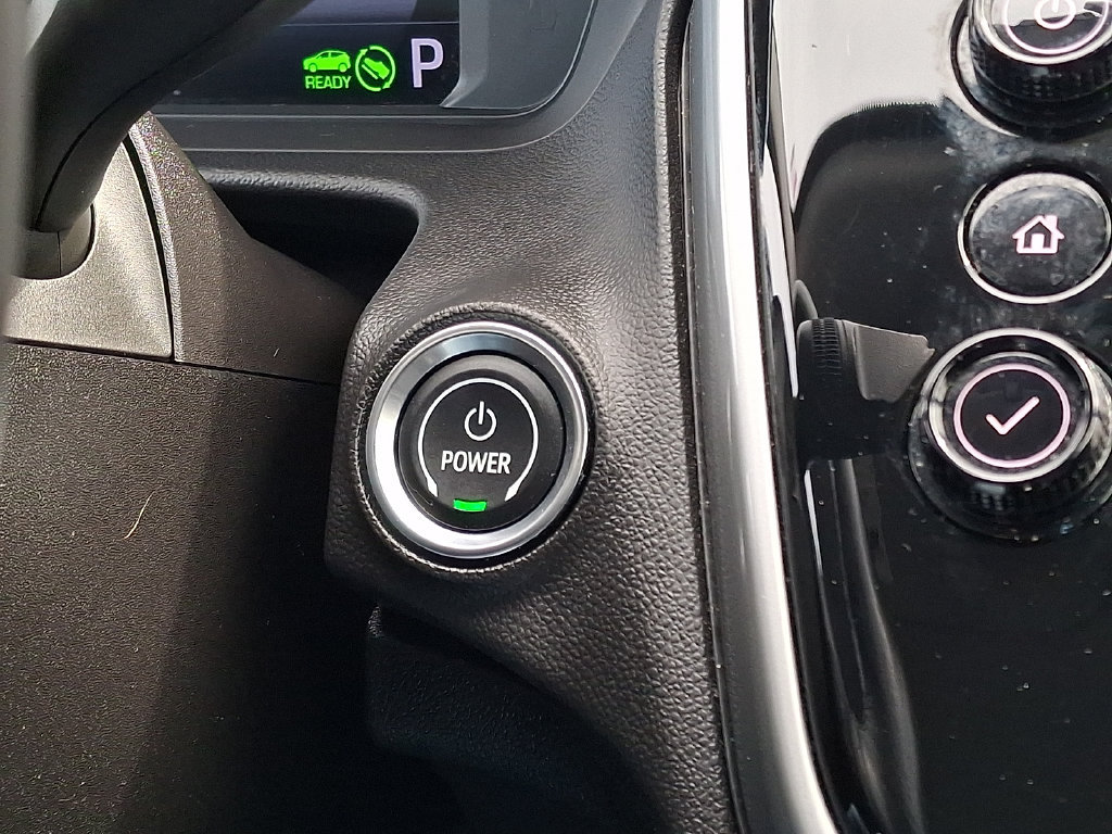 Used 2023 Chevrolet Bolt EUV LT w/ Comfort Package FWD image 23