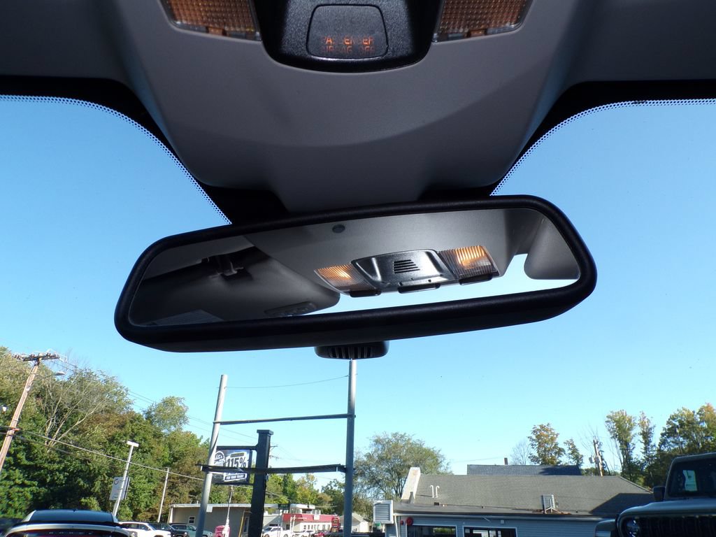 Used 2012 Volvo C70 T5 FWD image 21