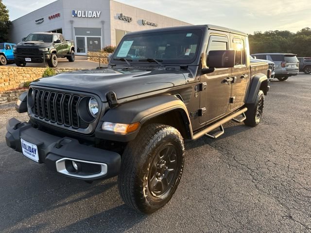 Used 2024 Jeep Gladiator Sport