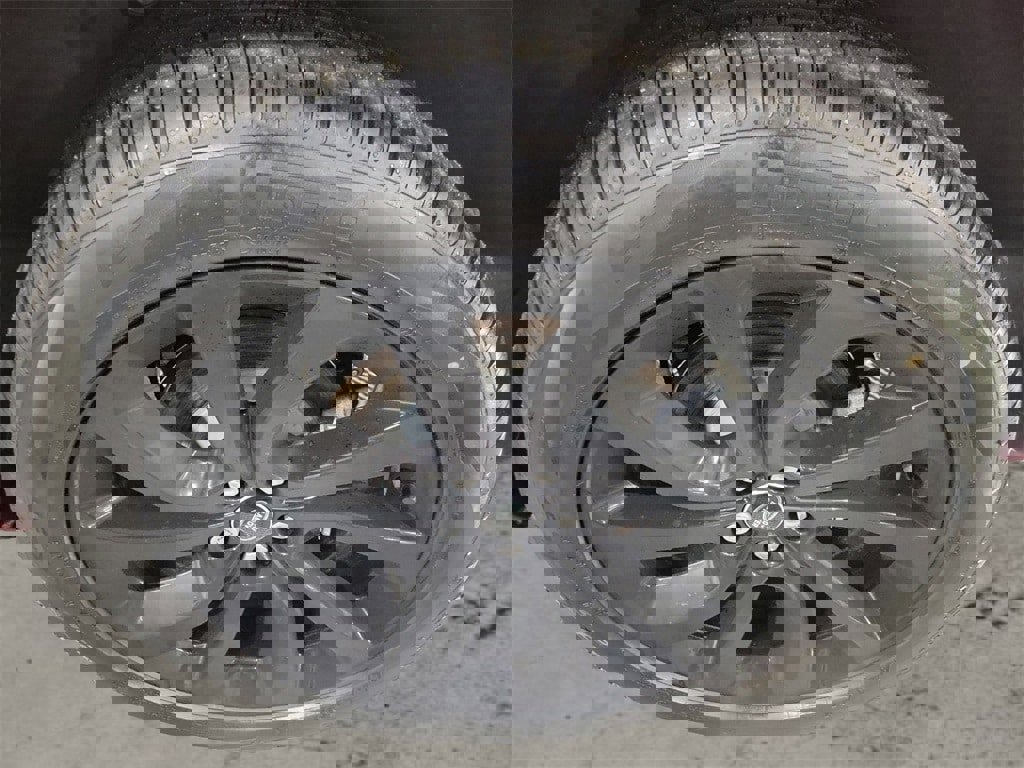 New 2024 Land Rover Discovery Sport S image 10