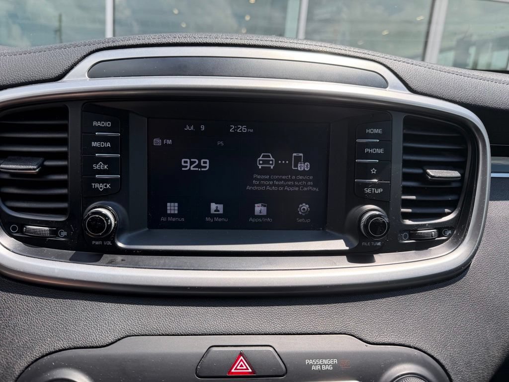 Used 2019 Kia Sorento AWD V6 image 9
