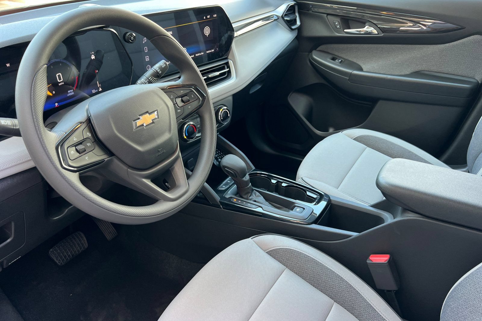 Used 2026 Chevrolet TrailBlazer LS w/ LS Convenience Package FWD image 11