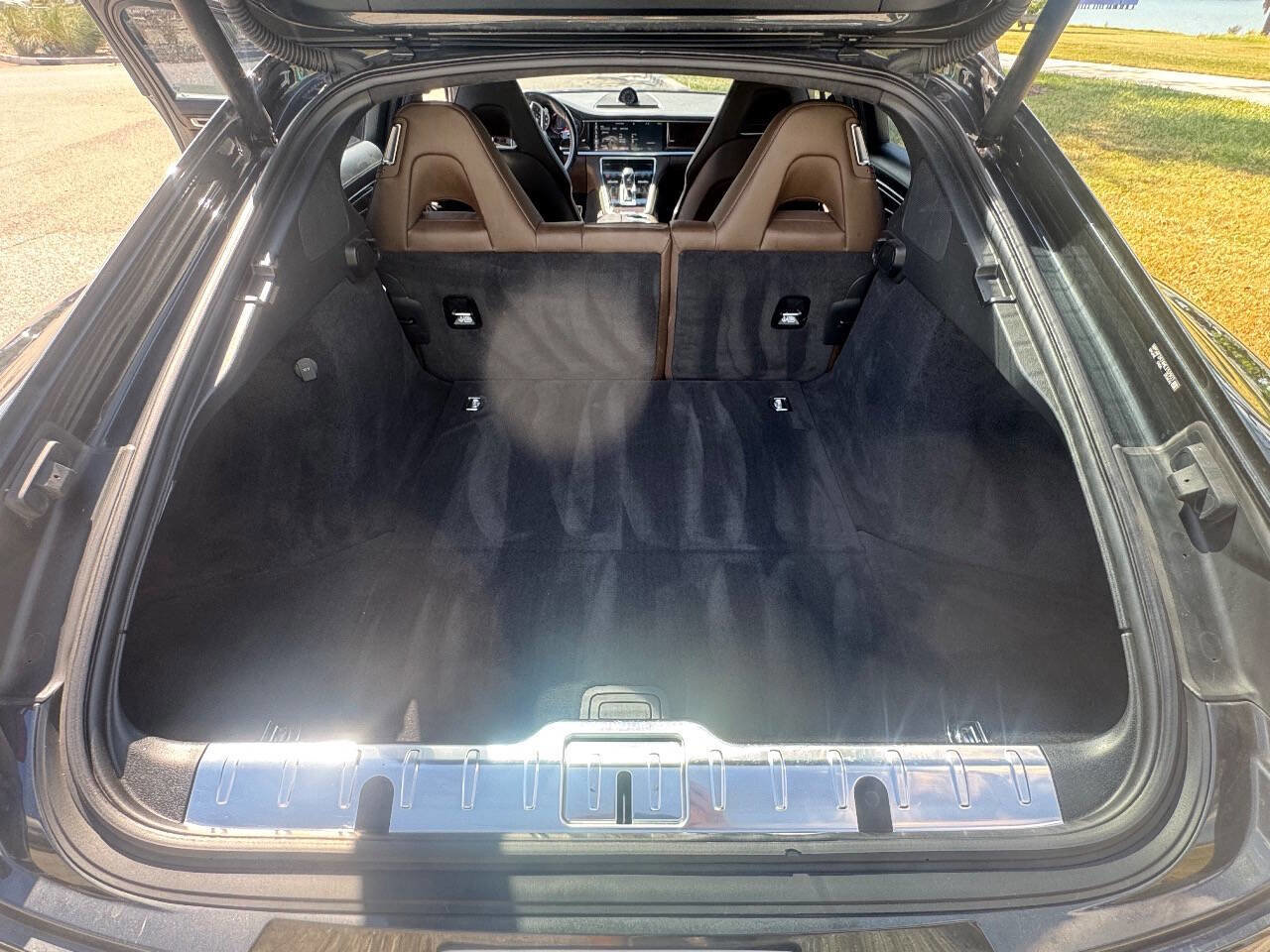 Used 2017 Porsche Panamera Turbo w/ Sport Package image 62