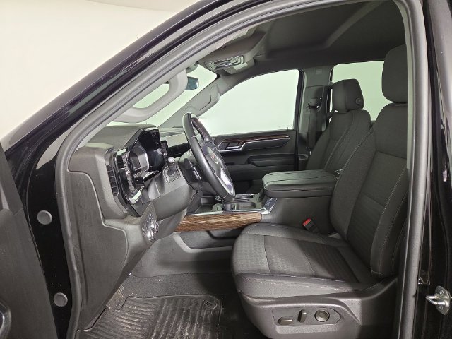 Used 2025 GMC Sierra 1500 Elevation w/ Preferred Package AWD/4WD image 13